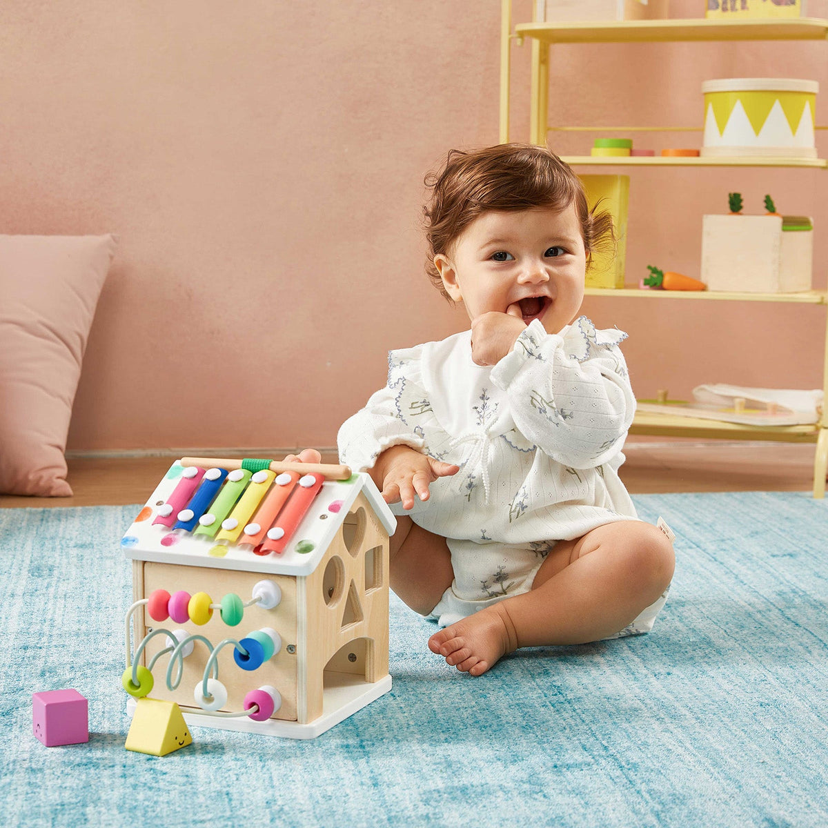 Brain & Hands Playset – Montessori Box (4 – 6 Months) + Activity Cube