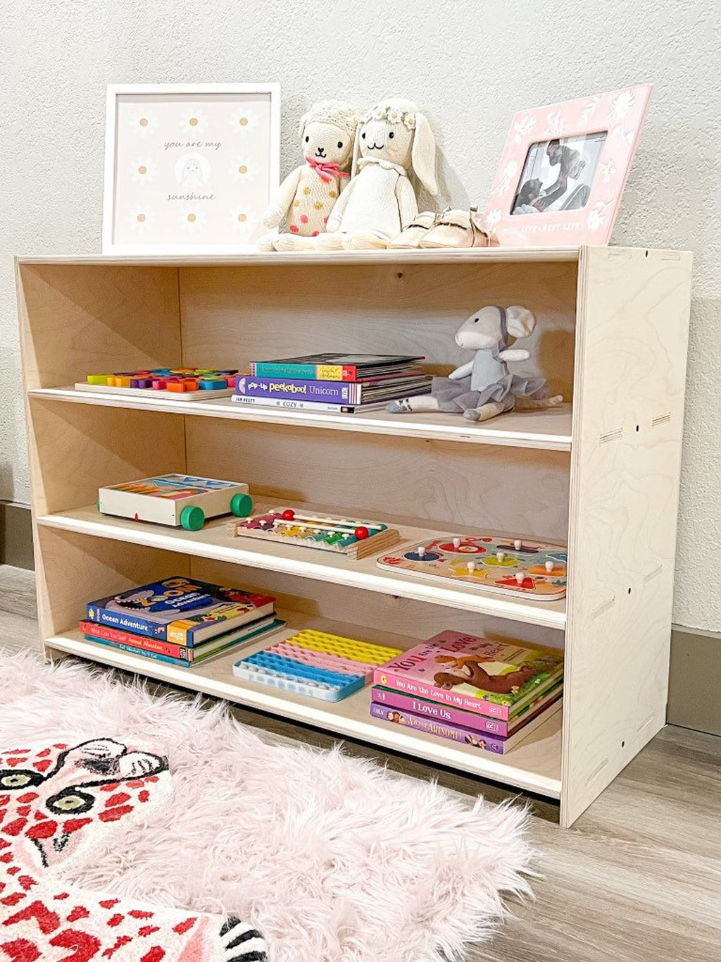 VIOLET – Toy Shelf