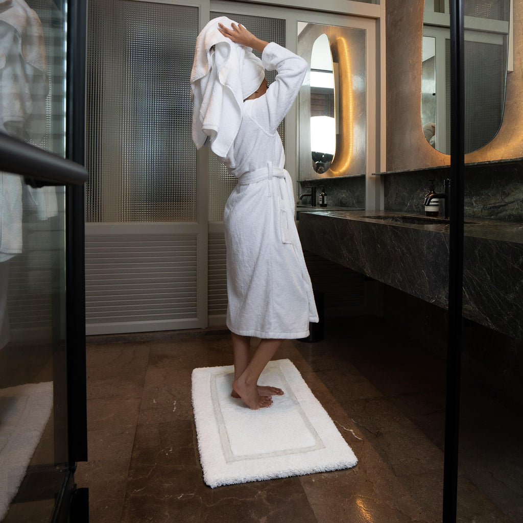 Ultraplush Skid – Resistant Bath Mat