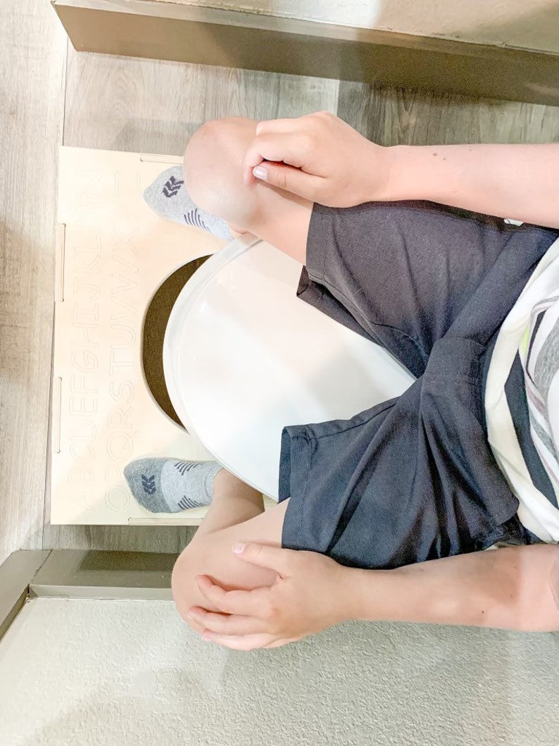 JOHN – Toilet Stool