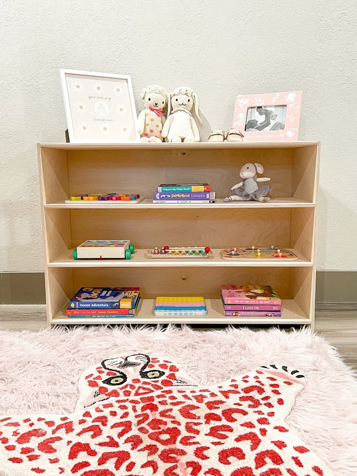 VIOLET – Toy Shelf