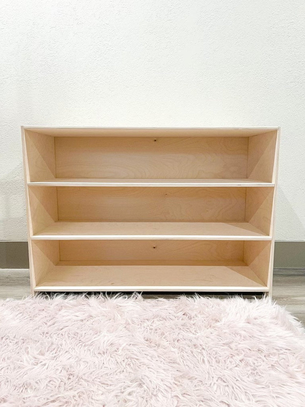 VIOLET – Toy Shelf