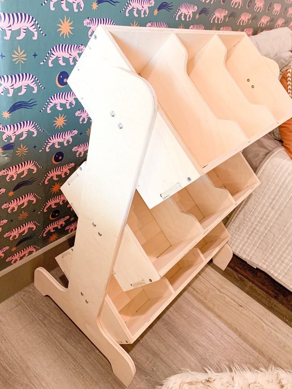 MAVERICK – Toy Organizer