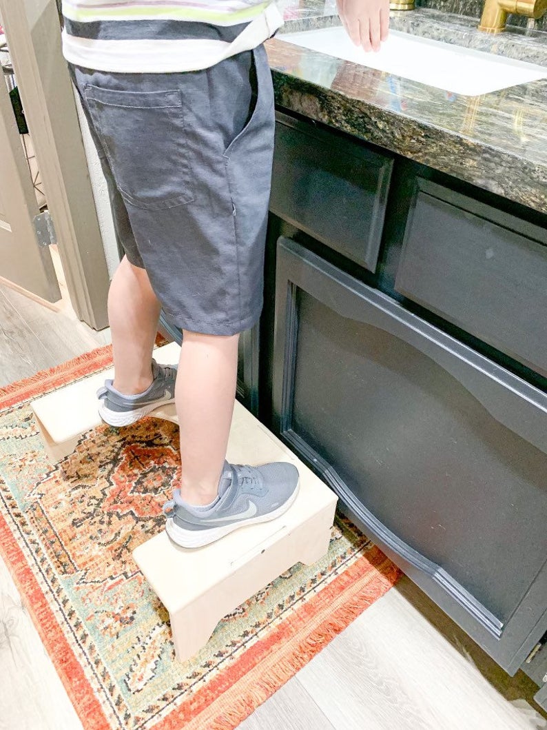 JOHN – Toilet Stool