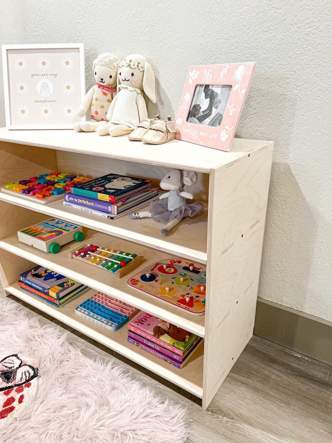 VIOLET – Toy Shelf