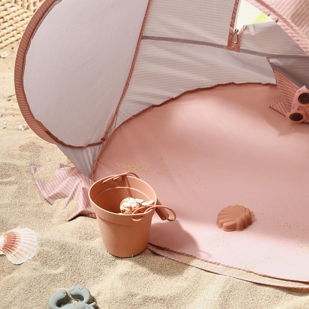 Tiny Land® One – Stop Beach Toy & Tent Set