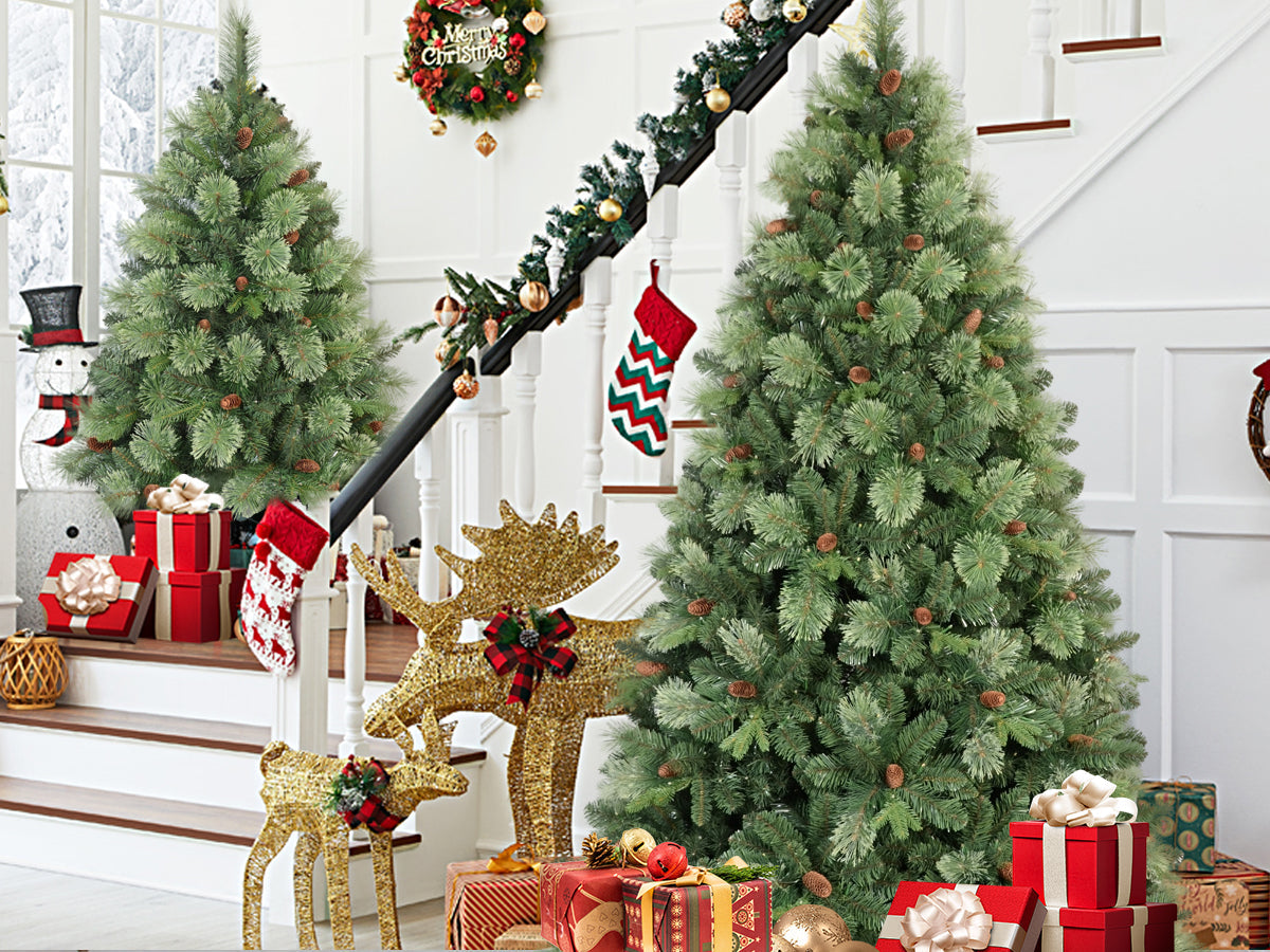 6FT Pre – Lit Artificial Christmas Tree