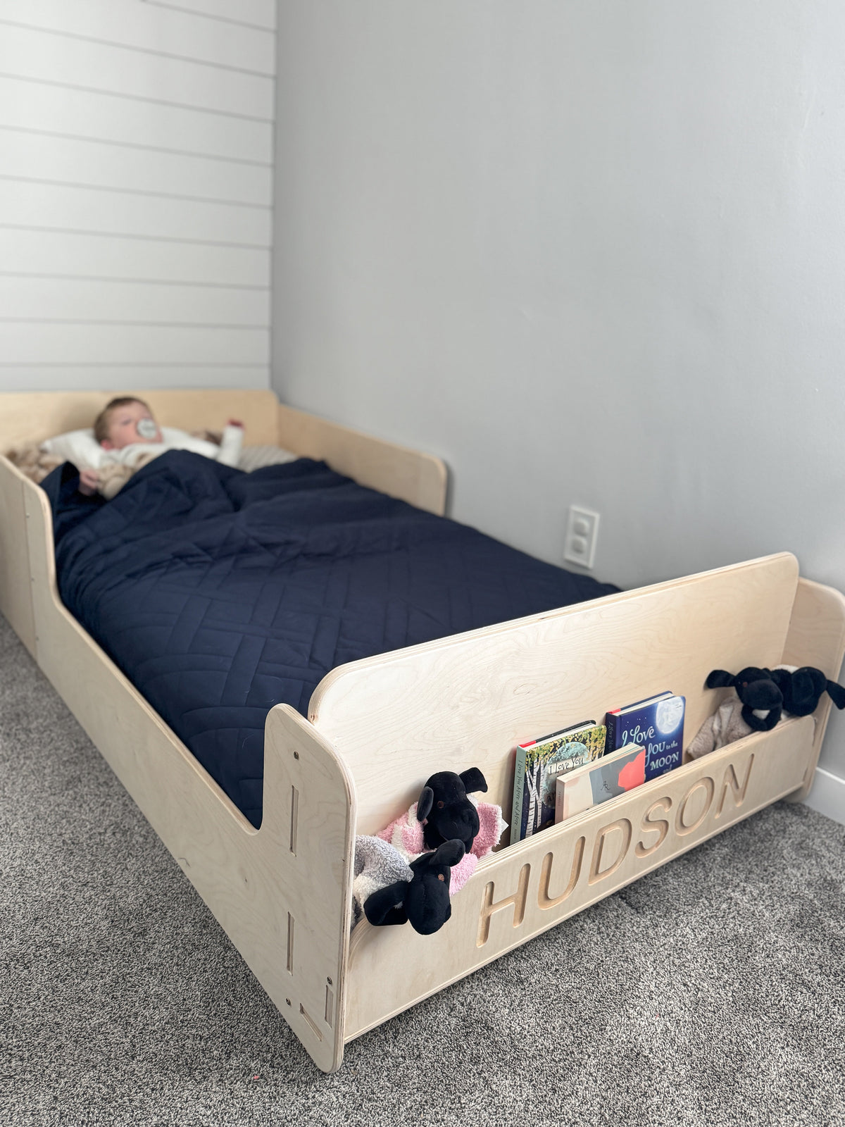 EVA – Floor Bed