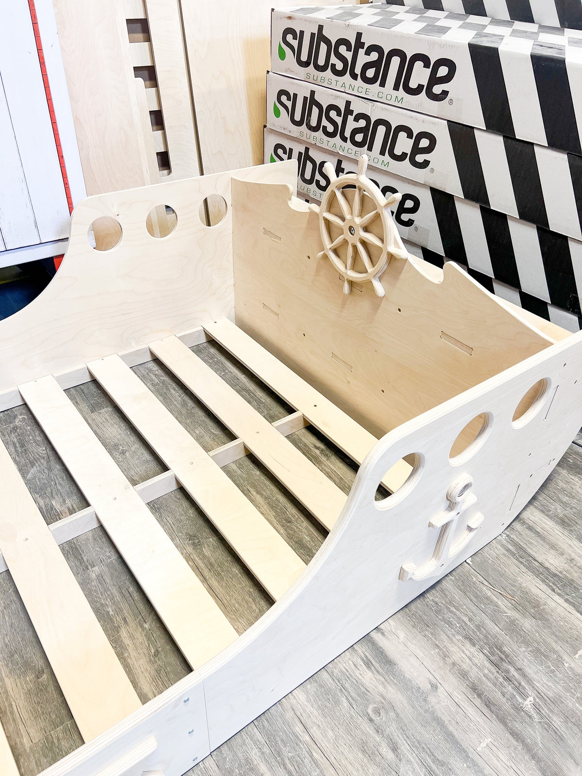 CAPTAIN JACK – Pirate Ship Bed
