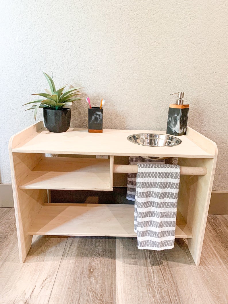LUCA – Toddler Wash Station