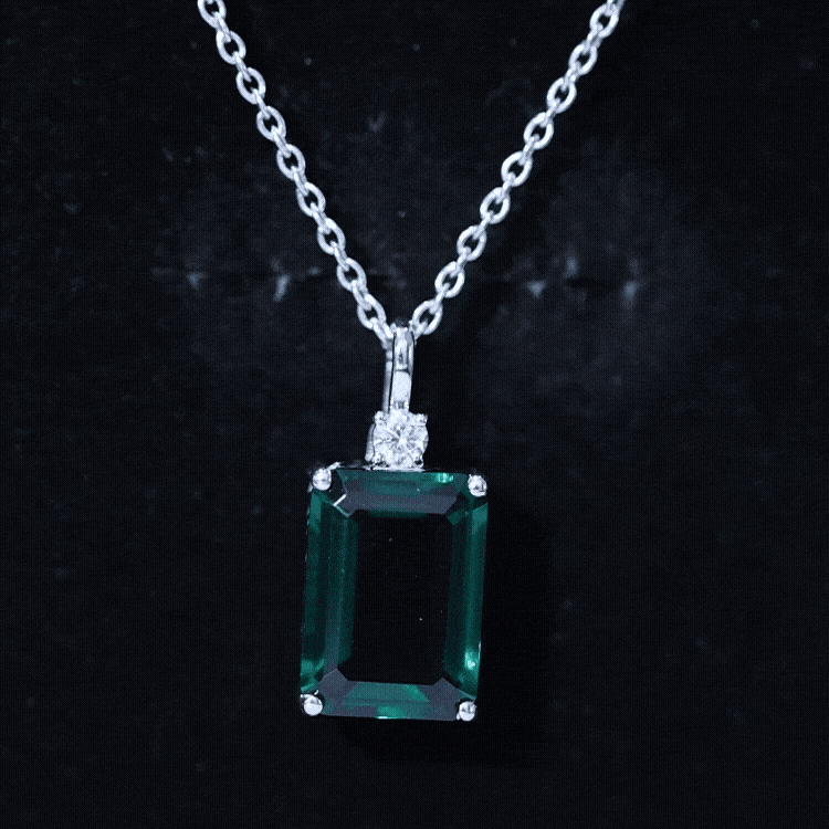 Certified 8.2 Carat Lab Grown Emerald Cocktail Necklace with Diamond