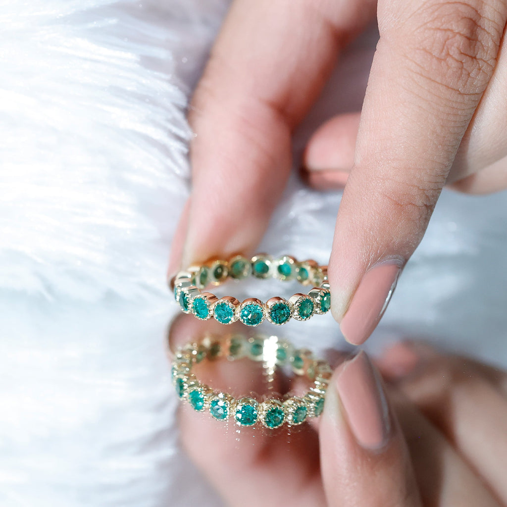Round Emerald Milgrain Bezel Eternity Wedding Band