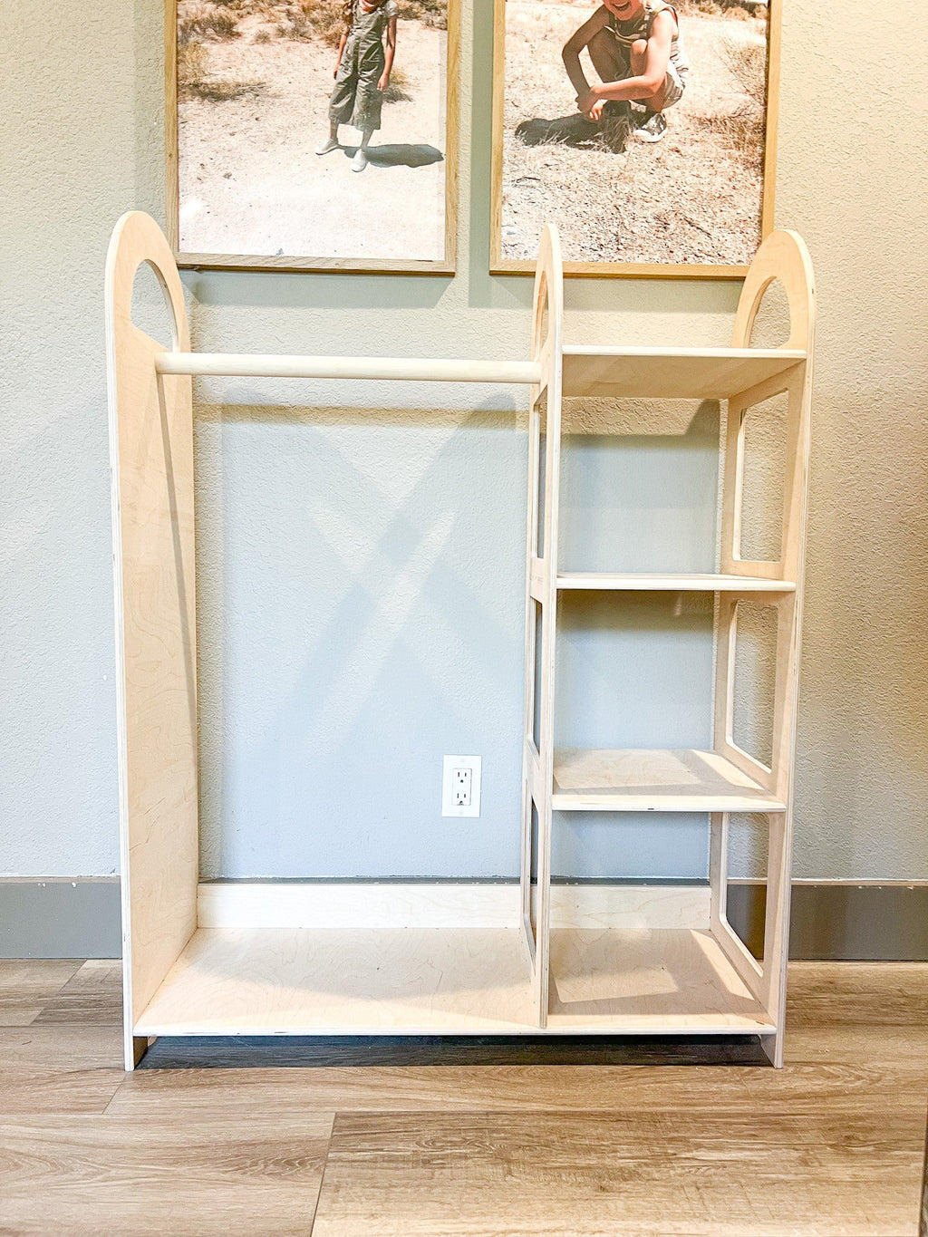 ROME – Clothing Rack