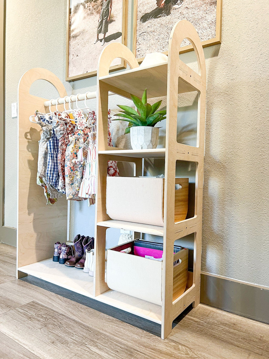 ROME – Clothing Rack