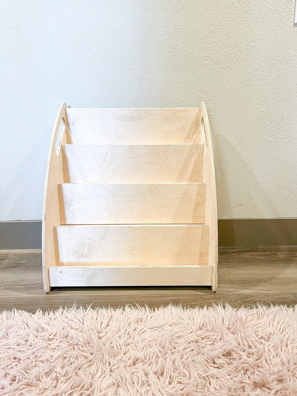 SARAFINA – Bookshelf