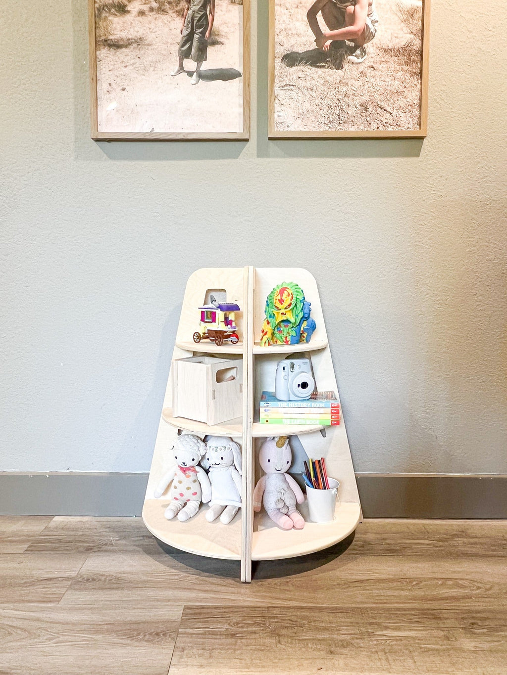 SERENA – Corner Toy Shelves – Set of 2