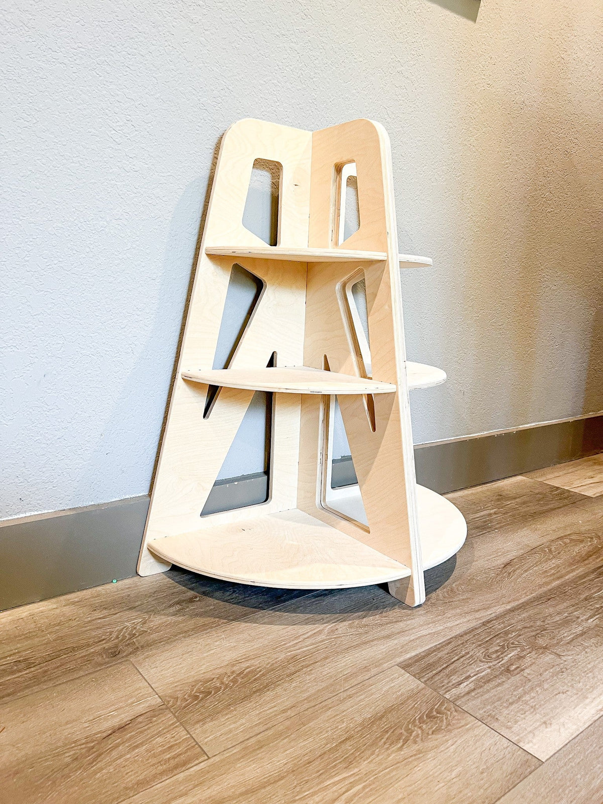 SERENA – Corner Toy Shelves – Set of 2
