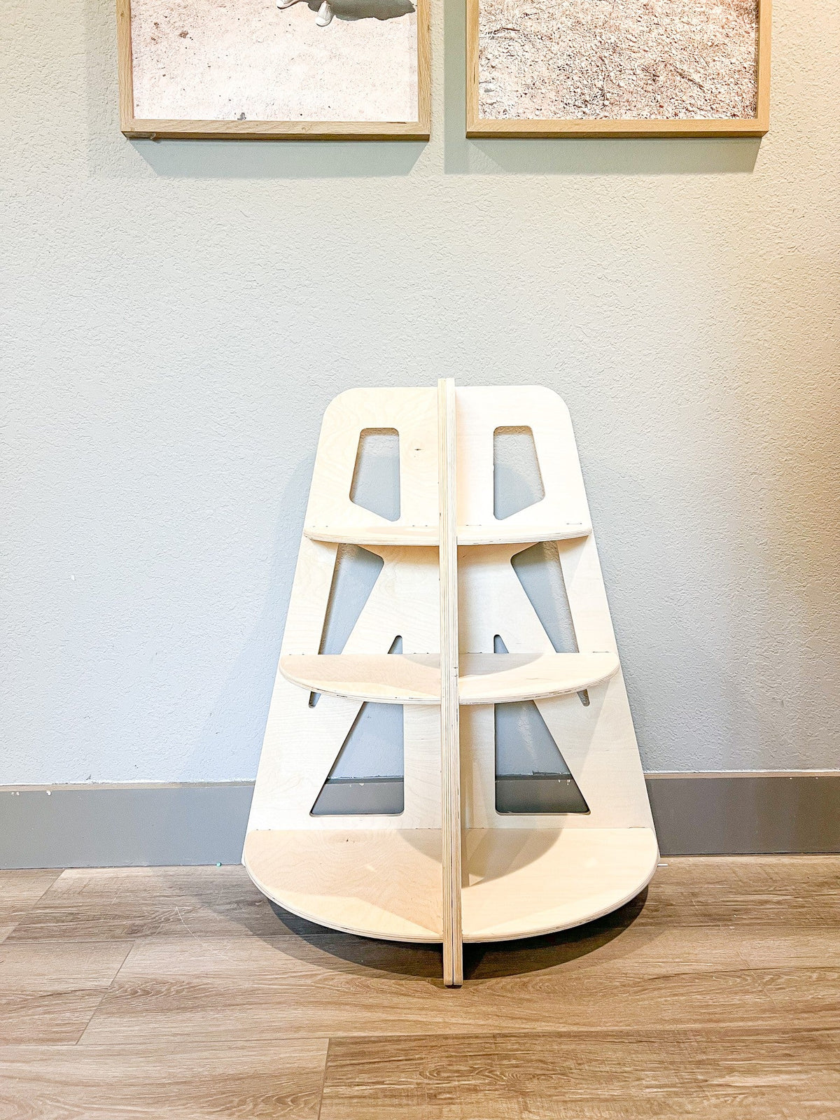 SERENA – Corner Toy Shelves – Set of 2