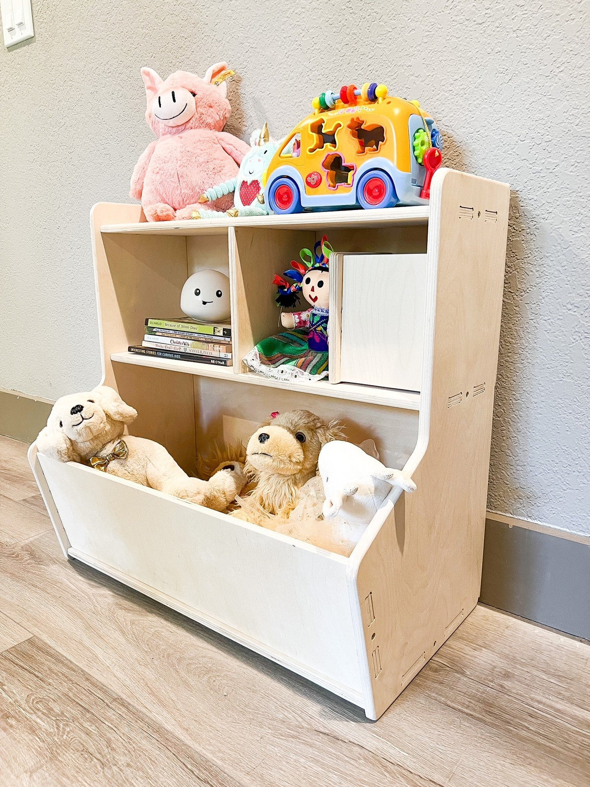 SHELBY – Toy Shelf + Storage Bin