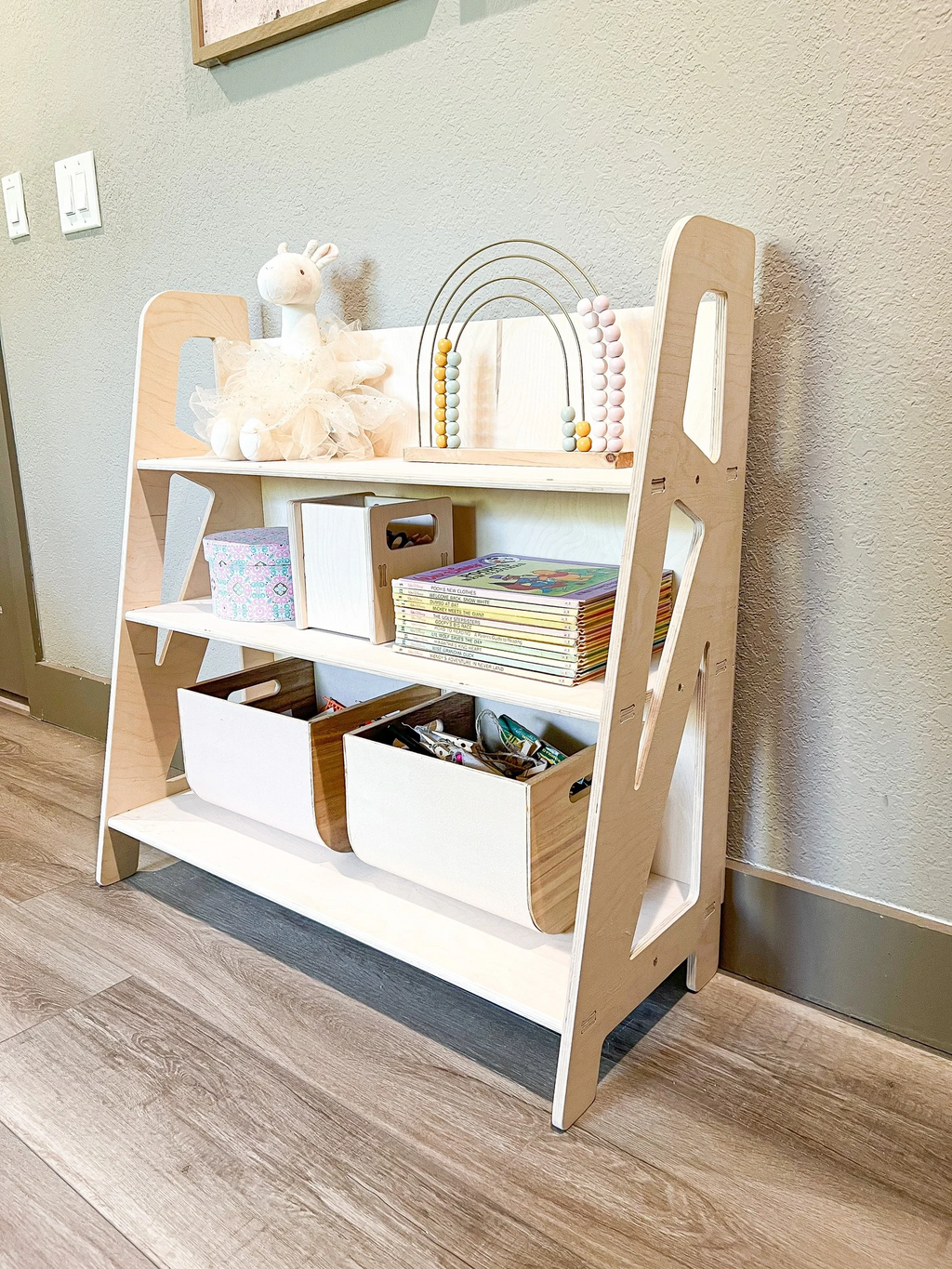 SIENNA – Toy Shelf
