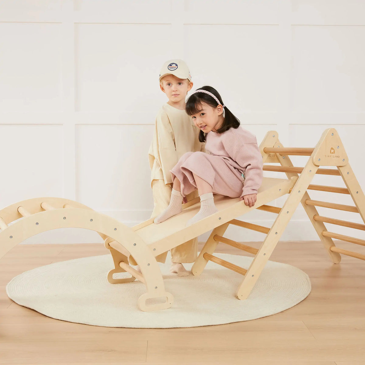 Tiny Land® 7 – in – 1 Montessori Climbing Set with Play Pad