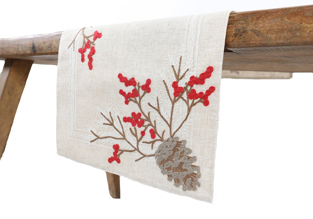 Pine Cone Berry Table Runner