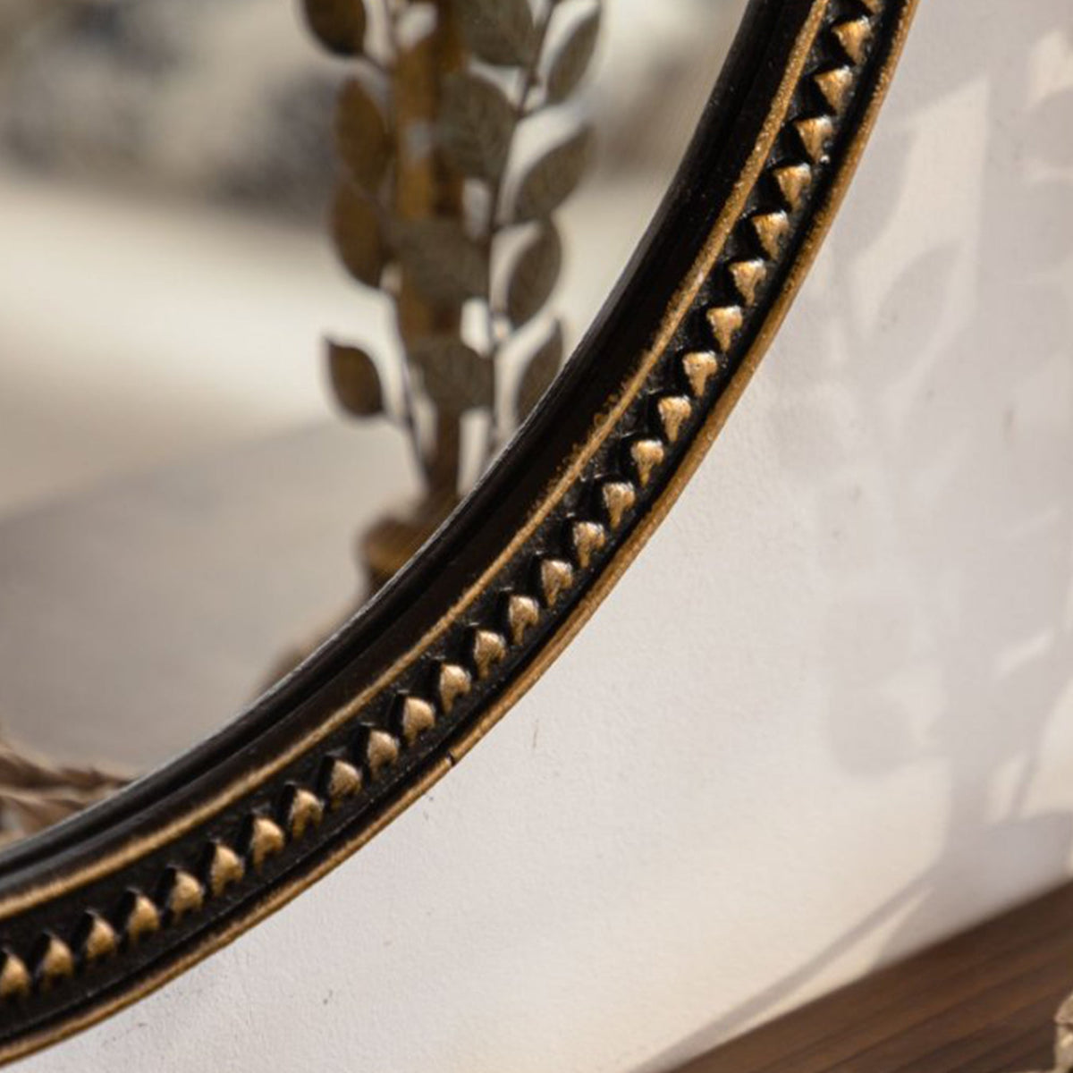 Vintage Round Decorative Wall Mirror