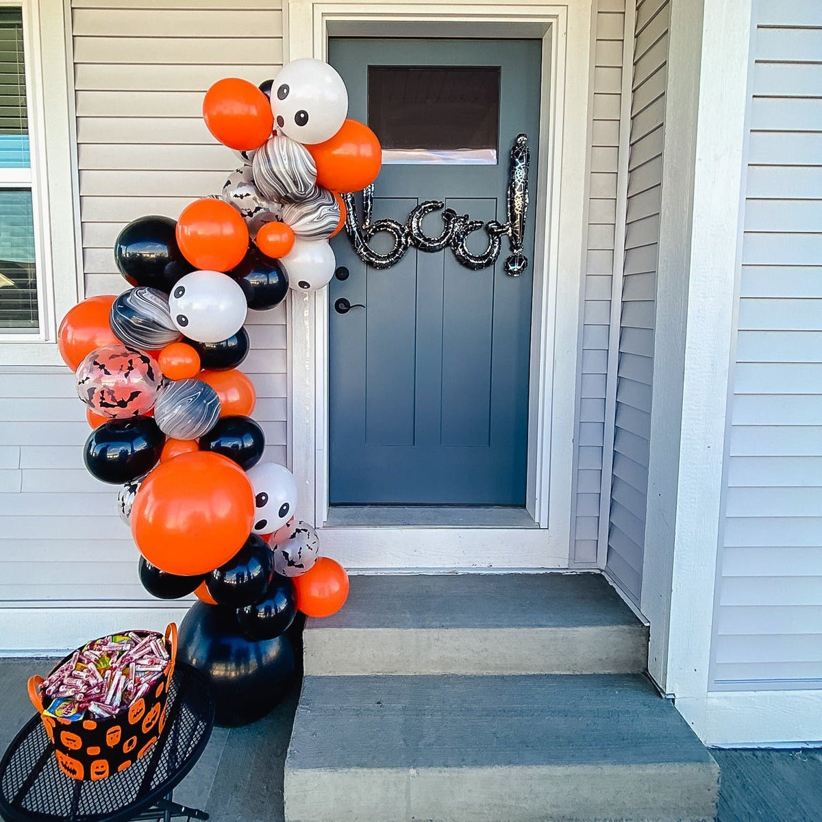 Classic Halloween Balloon Garland Kit – Black, Orange, Ghost & Bats
