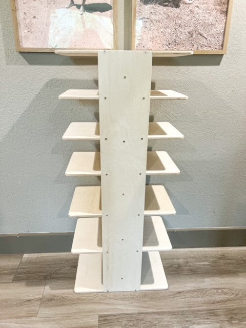 CARRIE – Shoe Tower