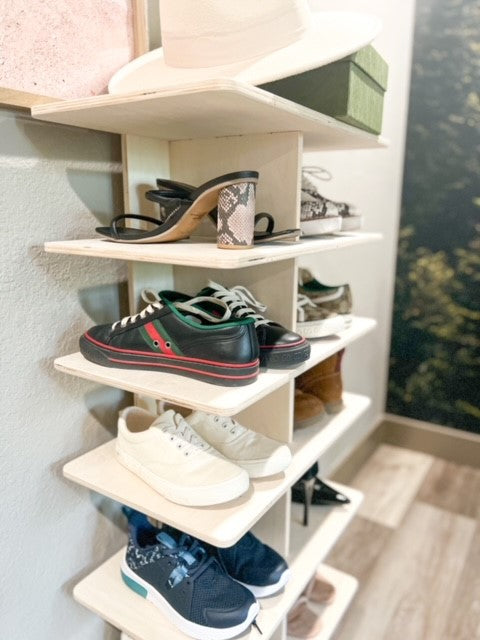 CARRIE – Shoe Tower
