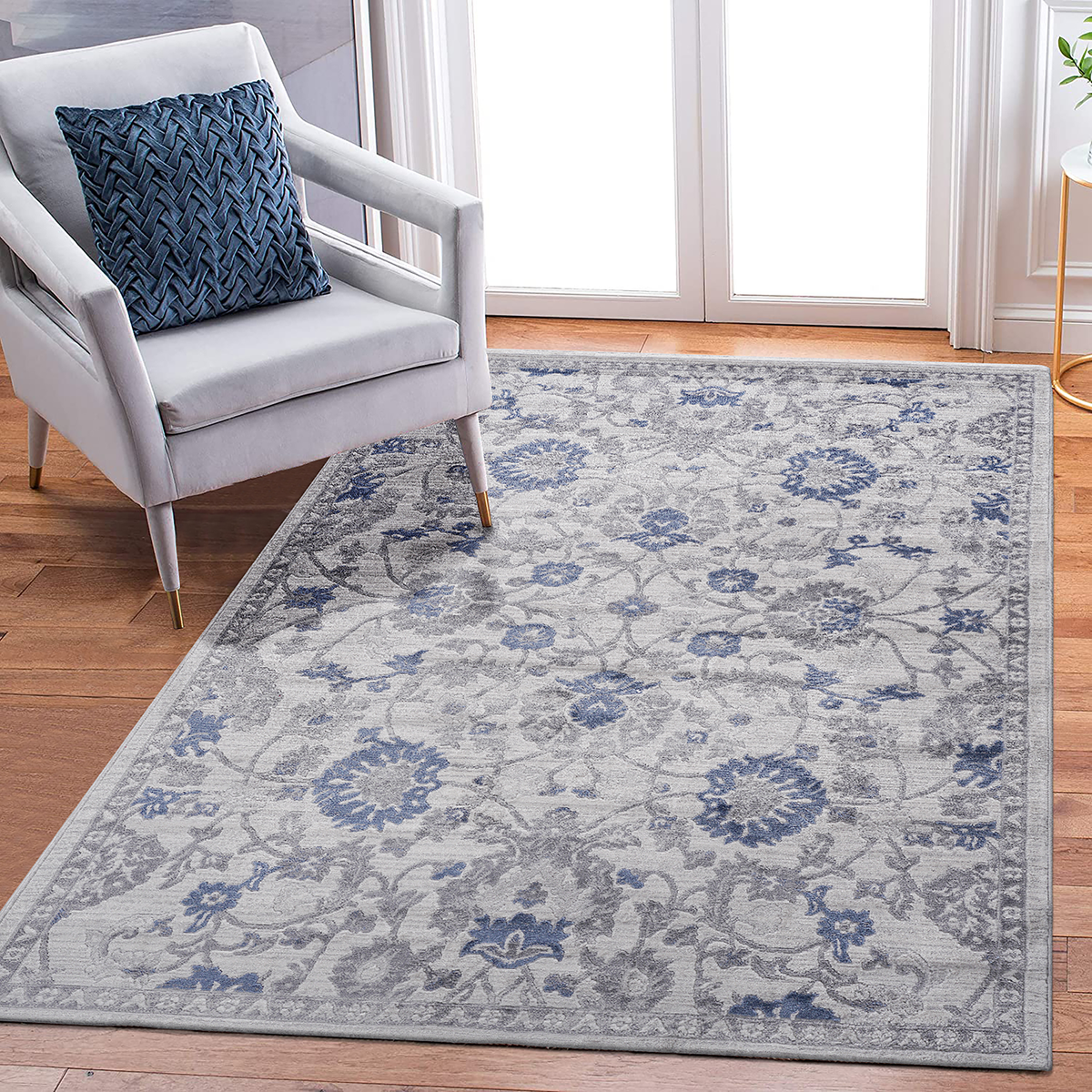 Naar Marfi Collection Blue/Silver Oriental Area Rug