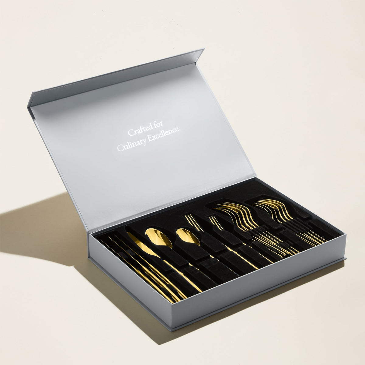 Emilia Mirror 20 – Piece Flatware Set