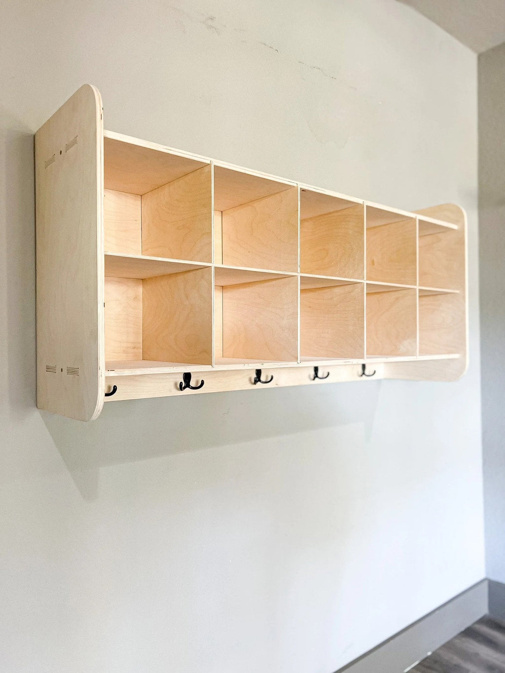 CARLY – Wall Mounted Organizer