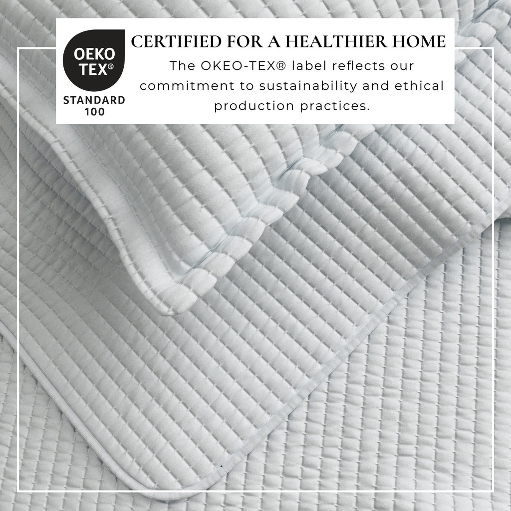 Solid Quilt – Alicia Collection