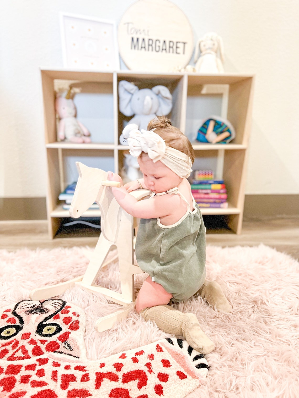 ROCKY – Rocking Horse