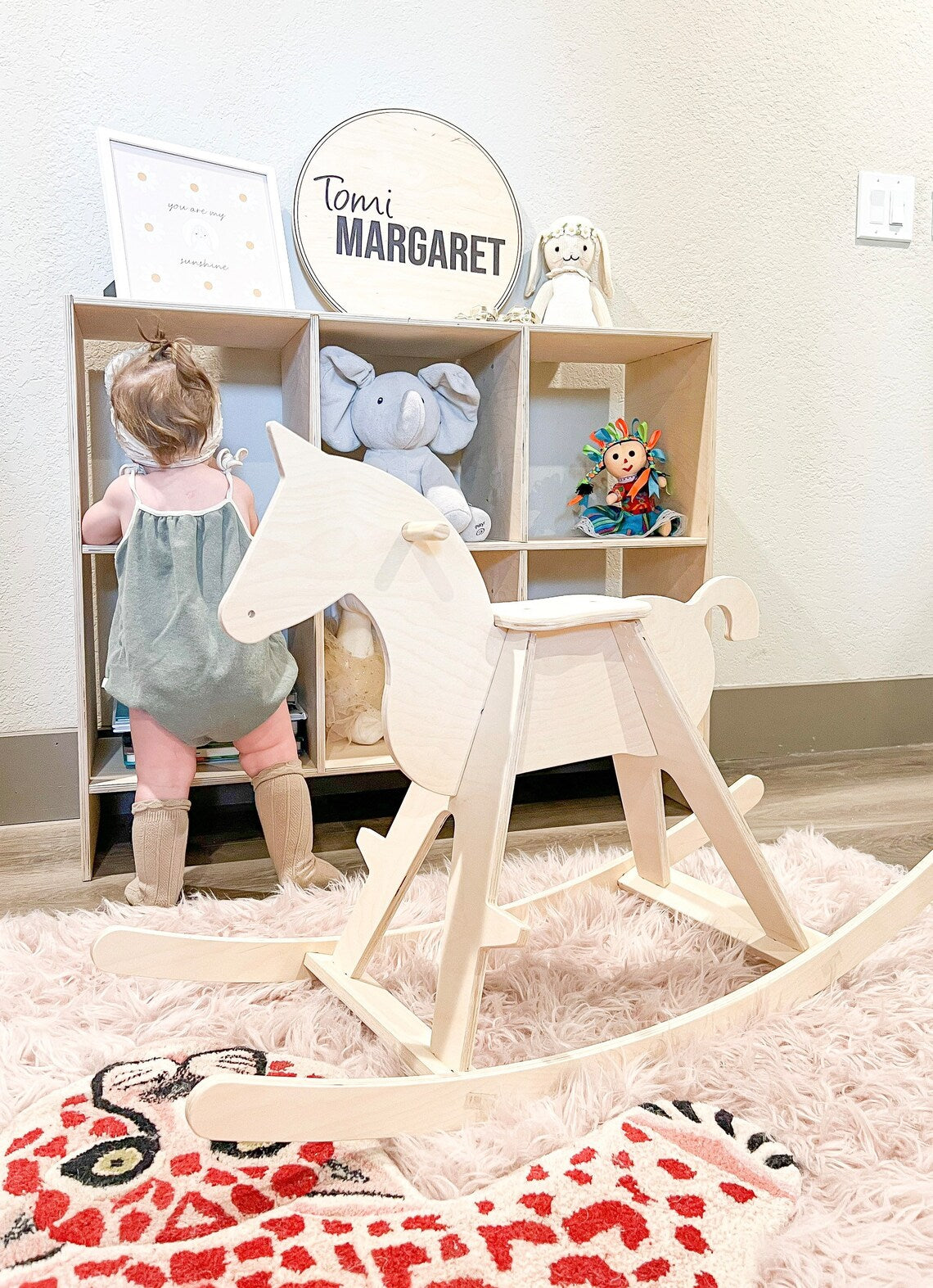 ROCKY – Rocking Horse