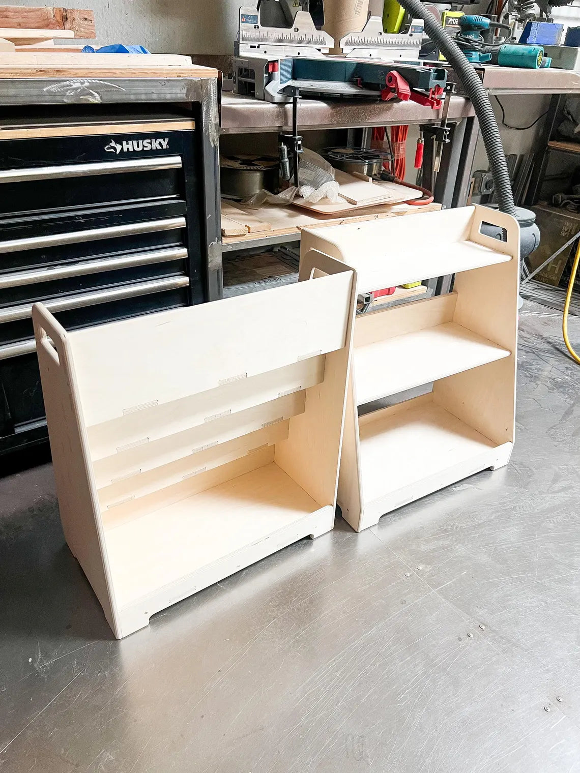 LORI – Bookshelf + Toy Shelf Set