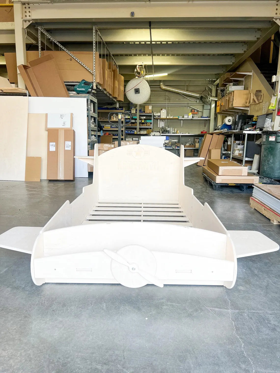 MAVERICK – Airplane Bed