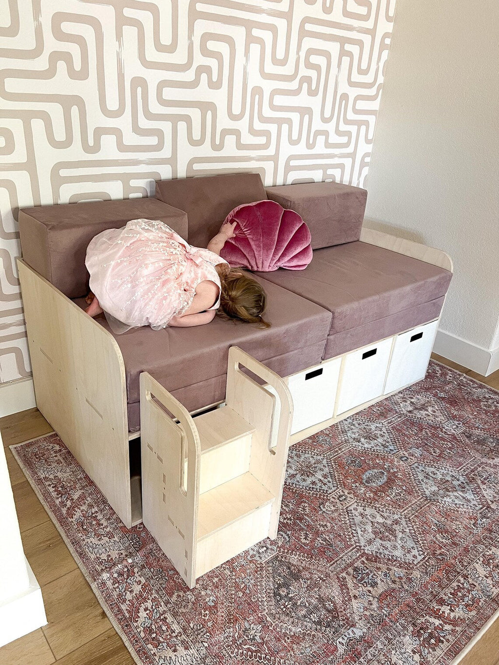 LAYLA – Play Cushion Couch
