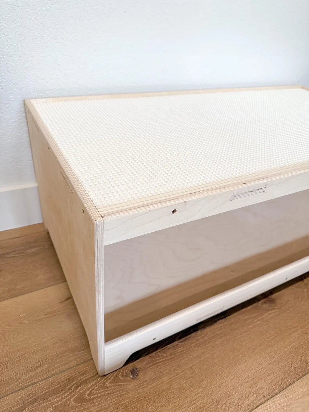 JACKIE – Building Block Table