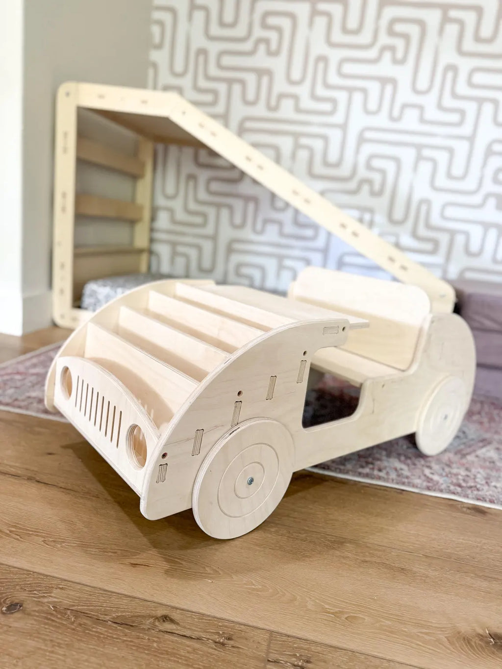 FELIX – Car Inspired Double Sided Bookshelf