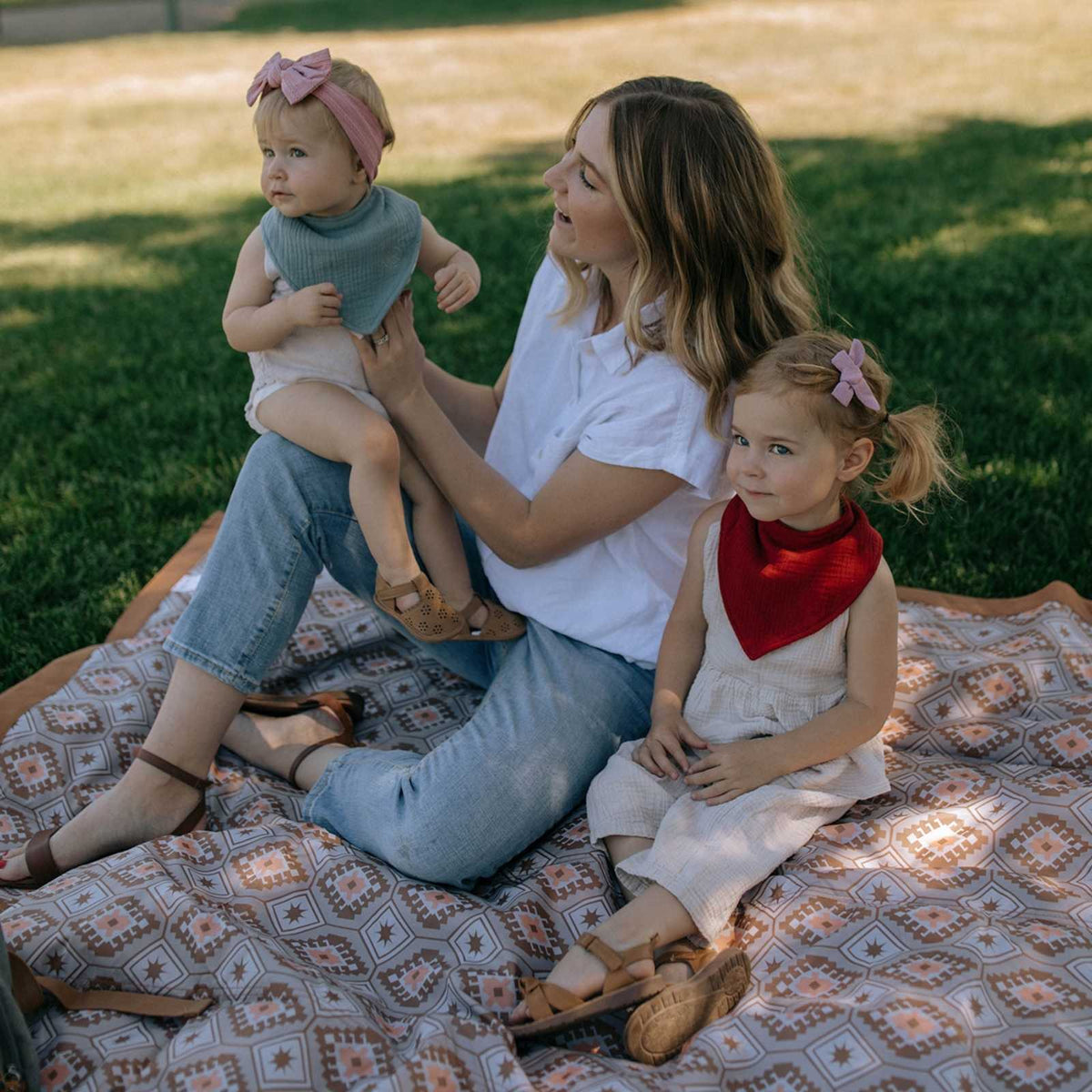 Rose Muslin Bandana Bibs Set (4 – Pack)