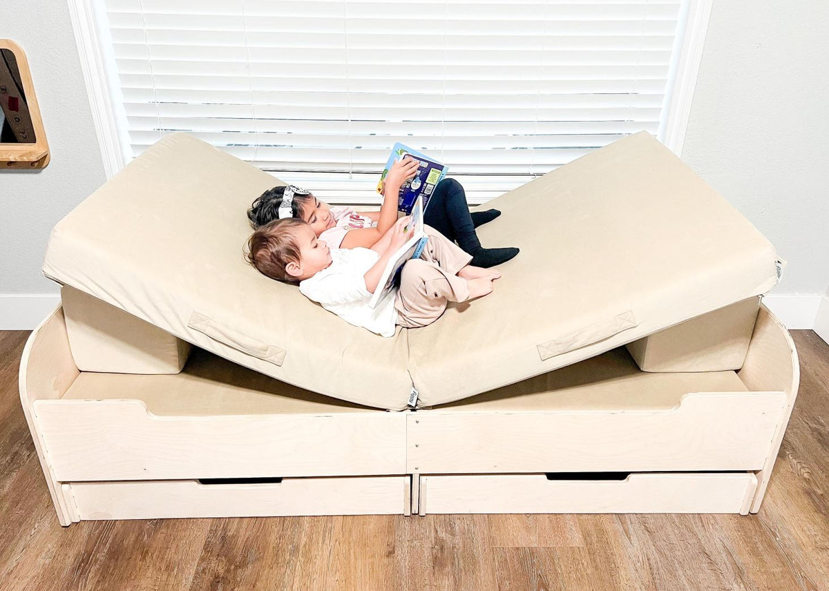 LIA – Play Cushion Couch